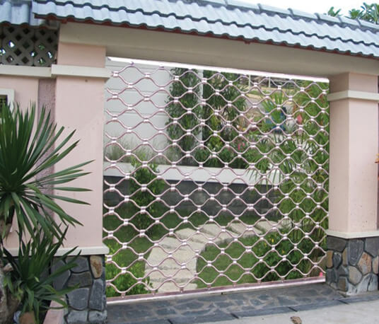 Cửa Cuốn Nguyễn gia