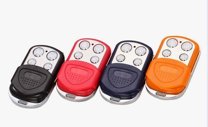 đánh chìa khóa cửa cuốn bao nhiêu tiền