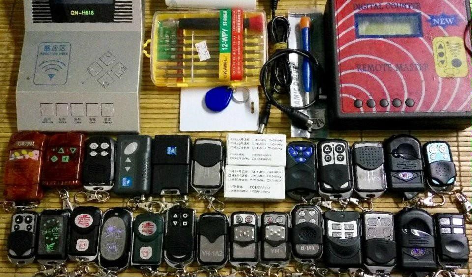 điều khiển cửa cuốn không được