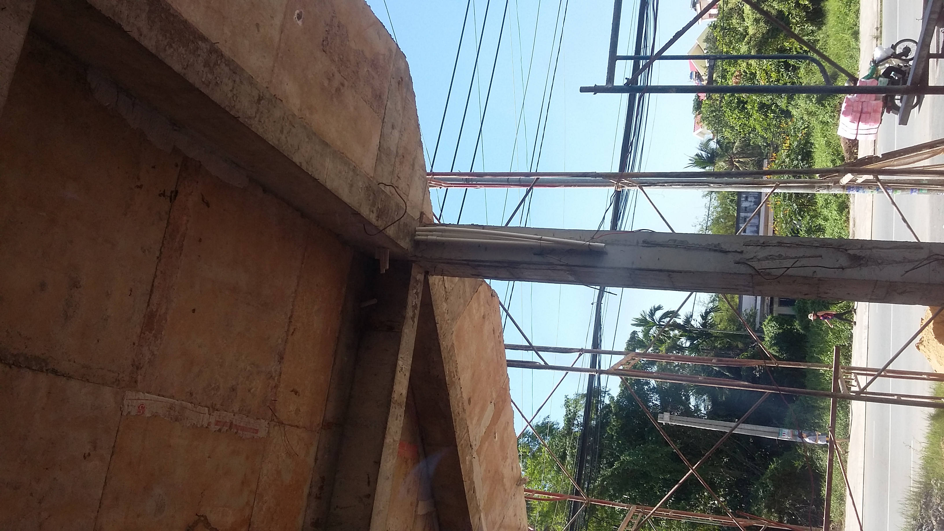 Cửa cuốn đài loan báo giá Cửa cuốn đài loan báo giá