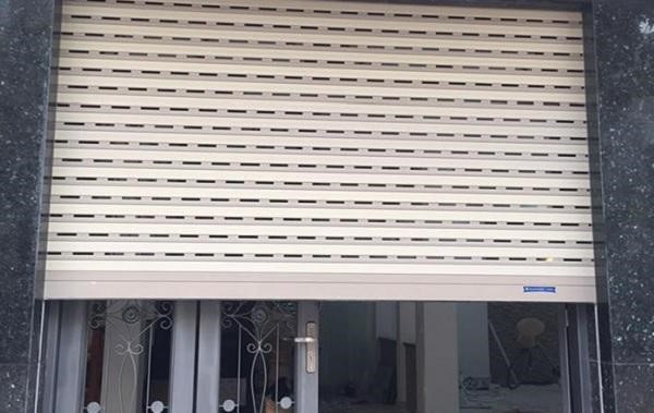 báo giá cửa cuốn khe thoáng