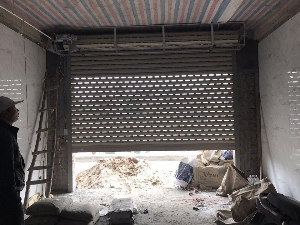  ﻿Cửa cuốn đẹp