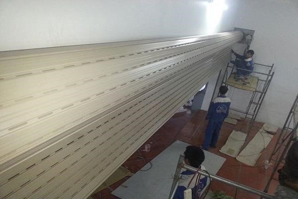  sua cua cuon Austdoor